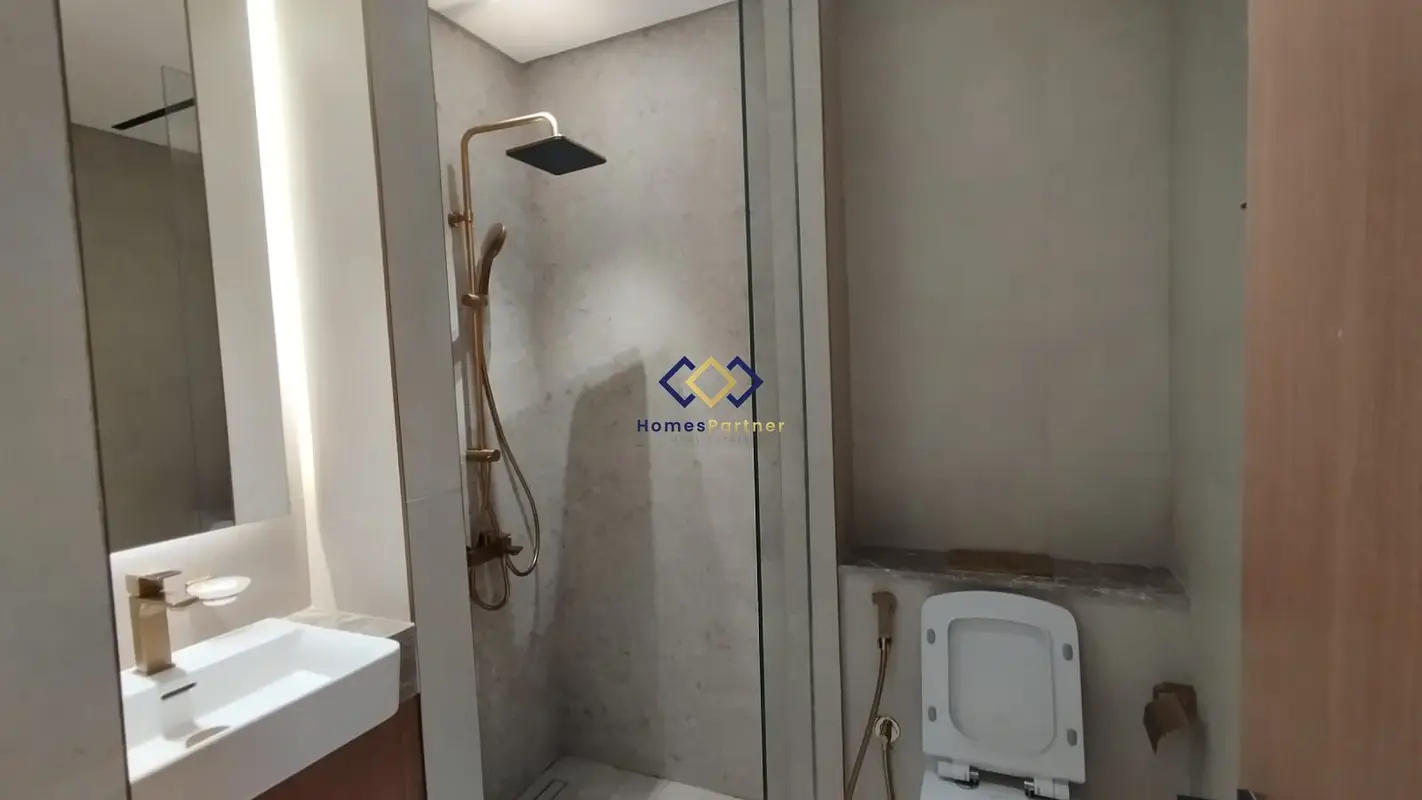 Resale Unit | Higher Floor | Spacious Layout |