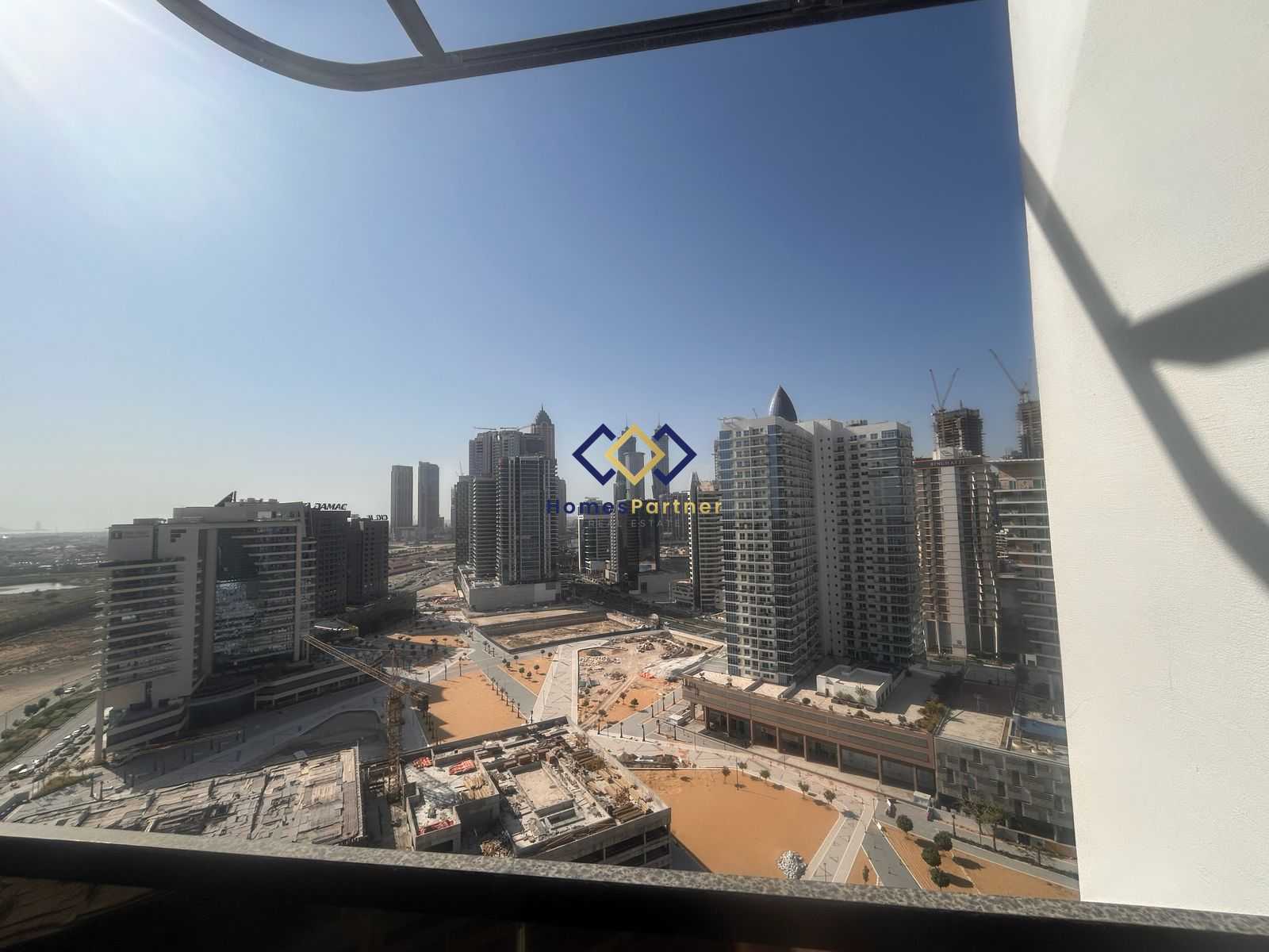 Vacant I Spacious I Stunning Views I Balcony