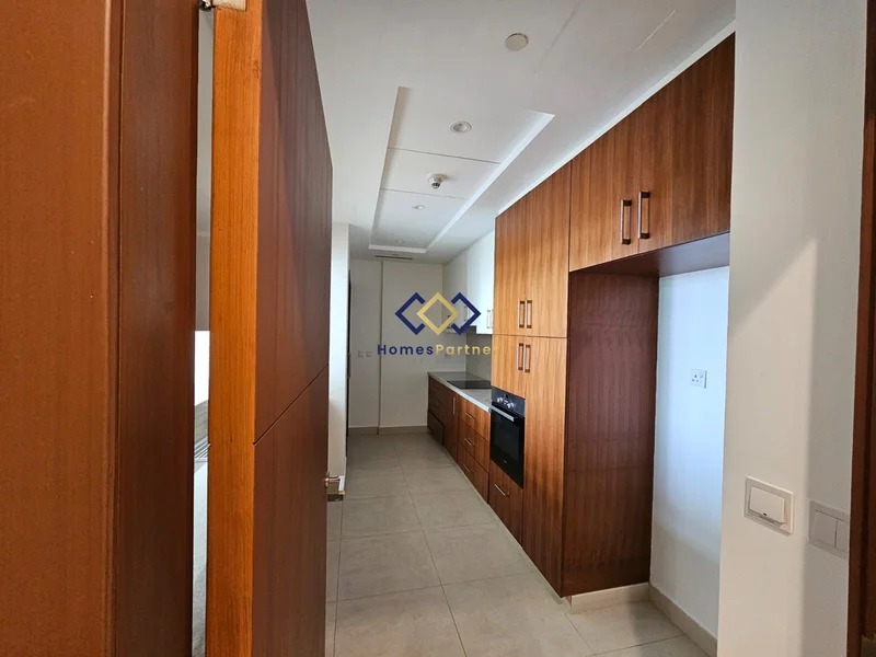 Vacant | Golf and Lake View | Ready To Move In