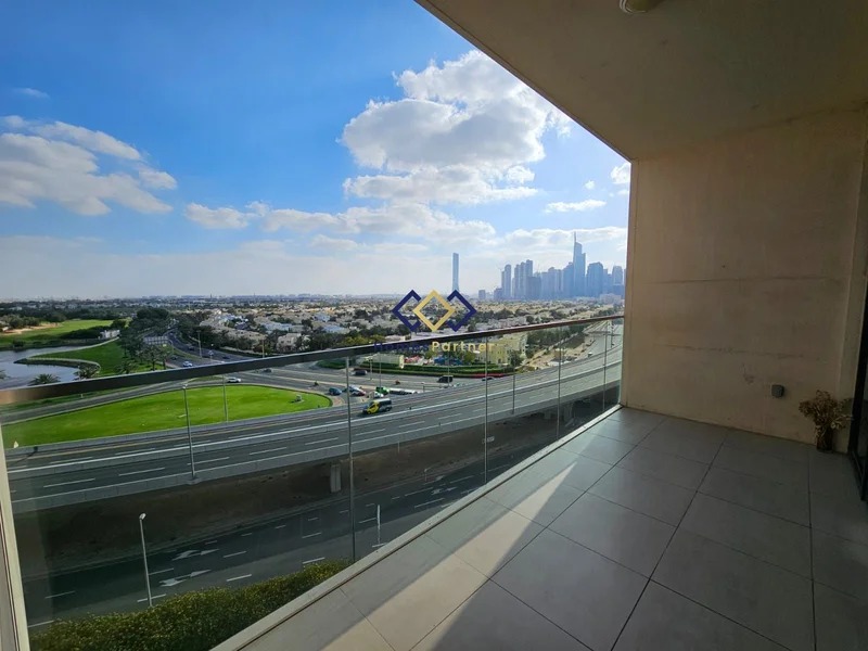 Vacant | Golf and Lake View | Ready To Move In