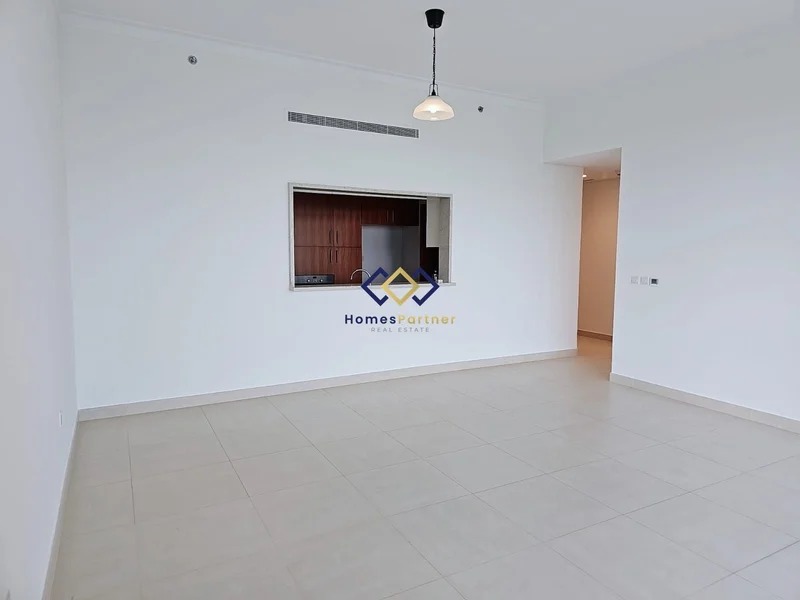 Vacant | Golf and Lake View | Ready To Move In