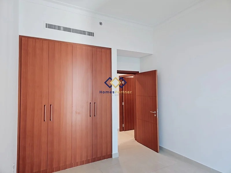 Vacant | Golf and Lake View | Ready To Move In