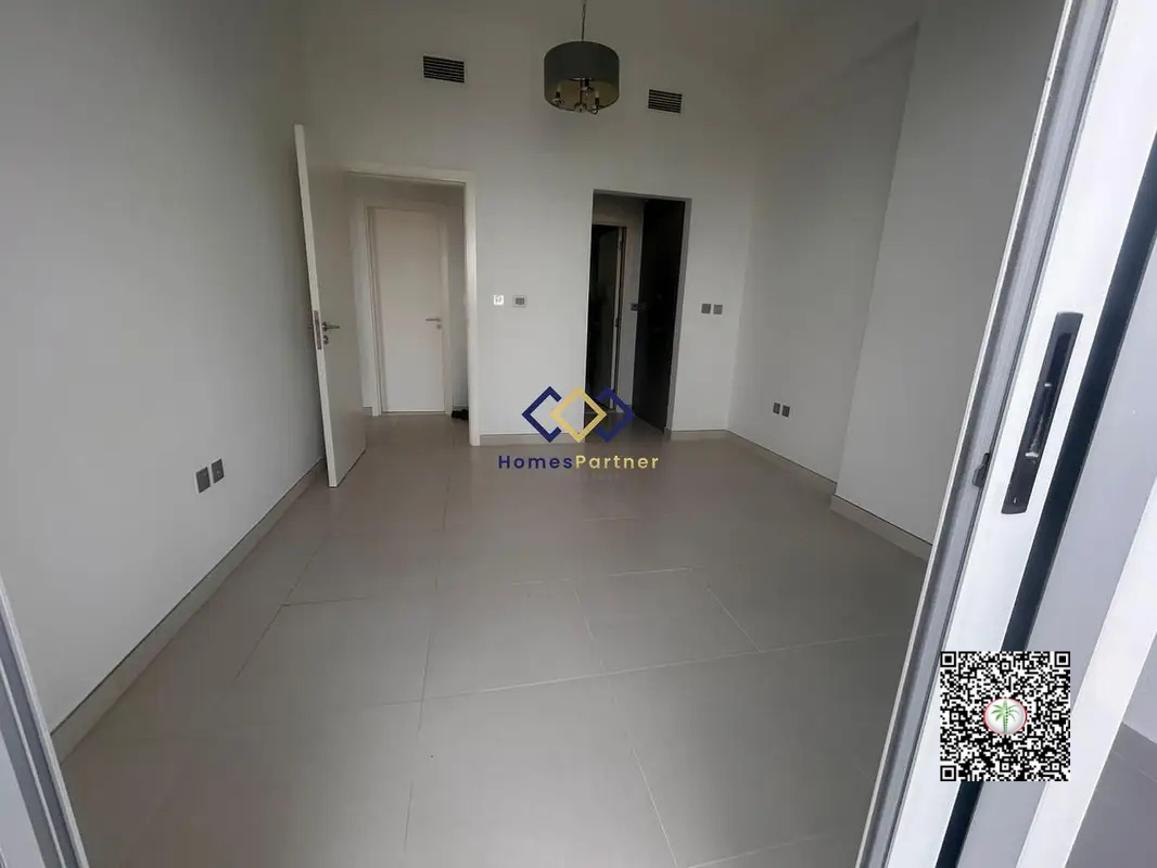 Vacant | Unfurnished | Open View