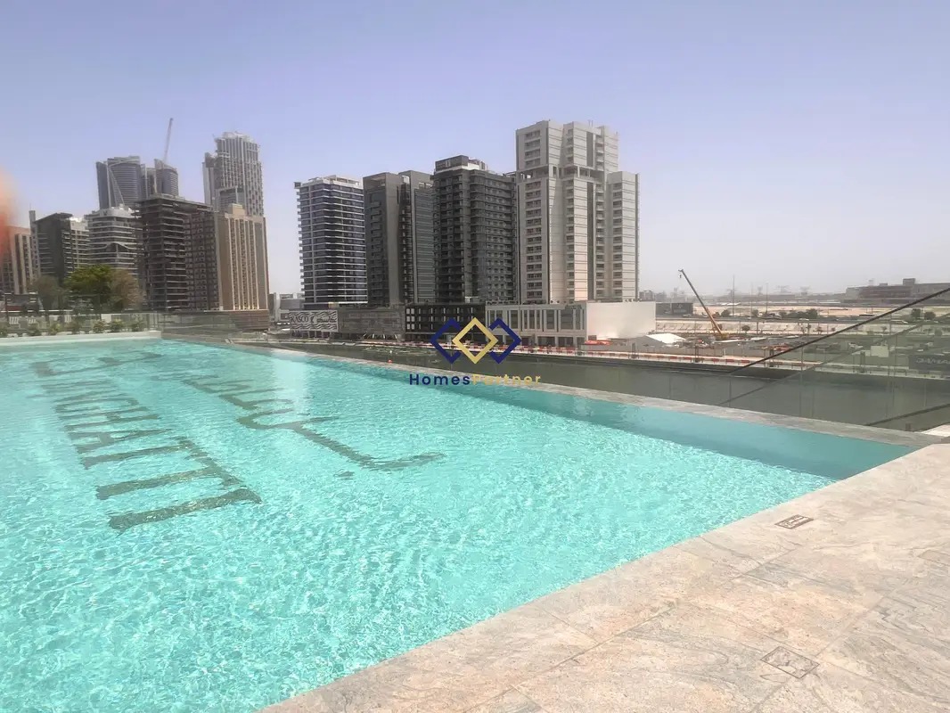 Waterfront Elegance I Sleek, Brand New I Pristine Studio