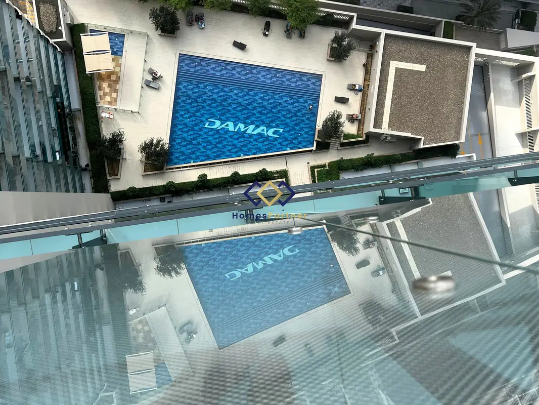 Luxury Living in Business Bay I Pool View I Near Metro Station