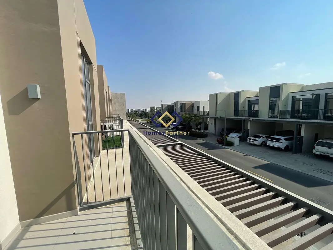 Luxury 3BR + Maid | Fully Furnished | Single Row | Direct Amenities Access