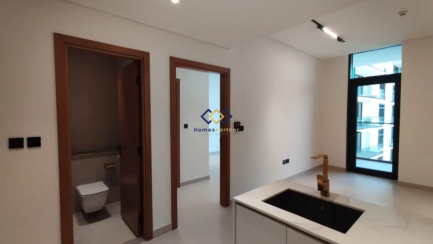 Resale Unit | Higher Floor | Spacious Layout |