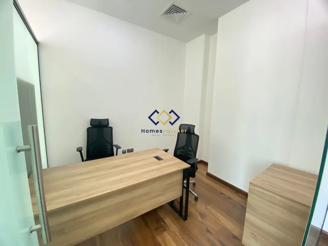 Vacant | Golf and Lake View | Ready To Move In