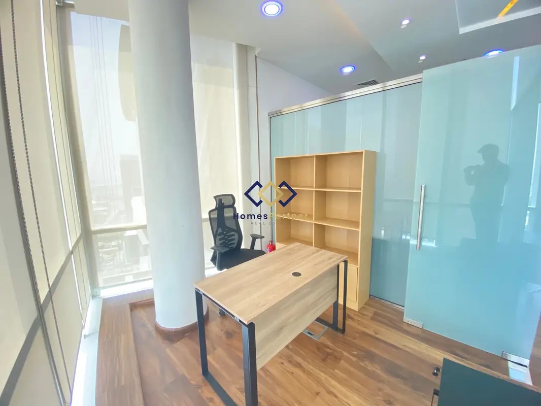 Vacant | Golf and Lake View | Ready To Move In