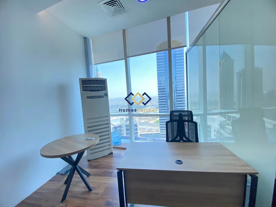 Vacant | Golf and Lake View | Ready To Move In