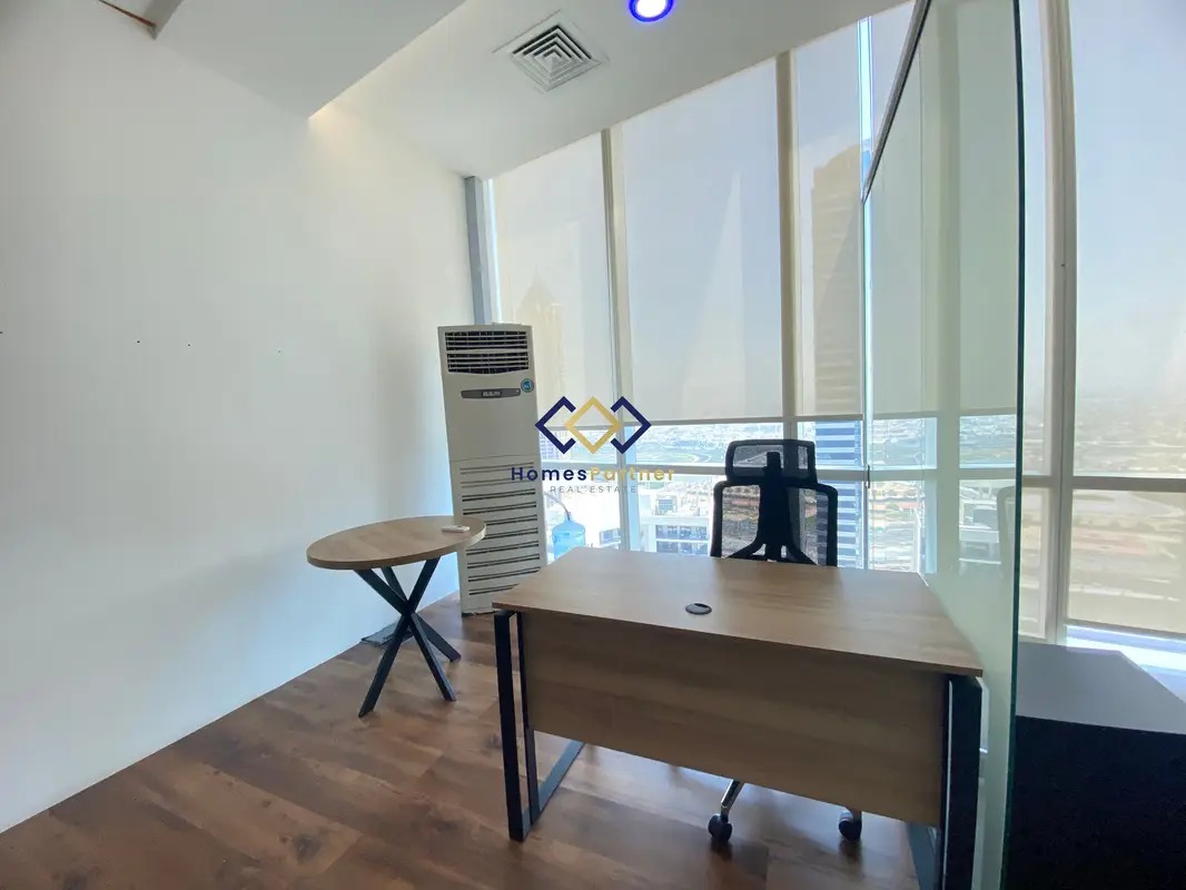 Vacant | Golf and Lake View | Ready To Move In