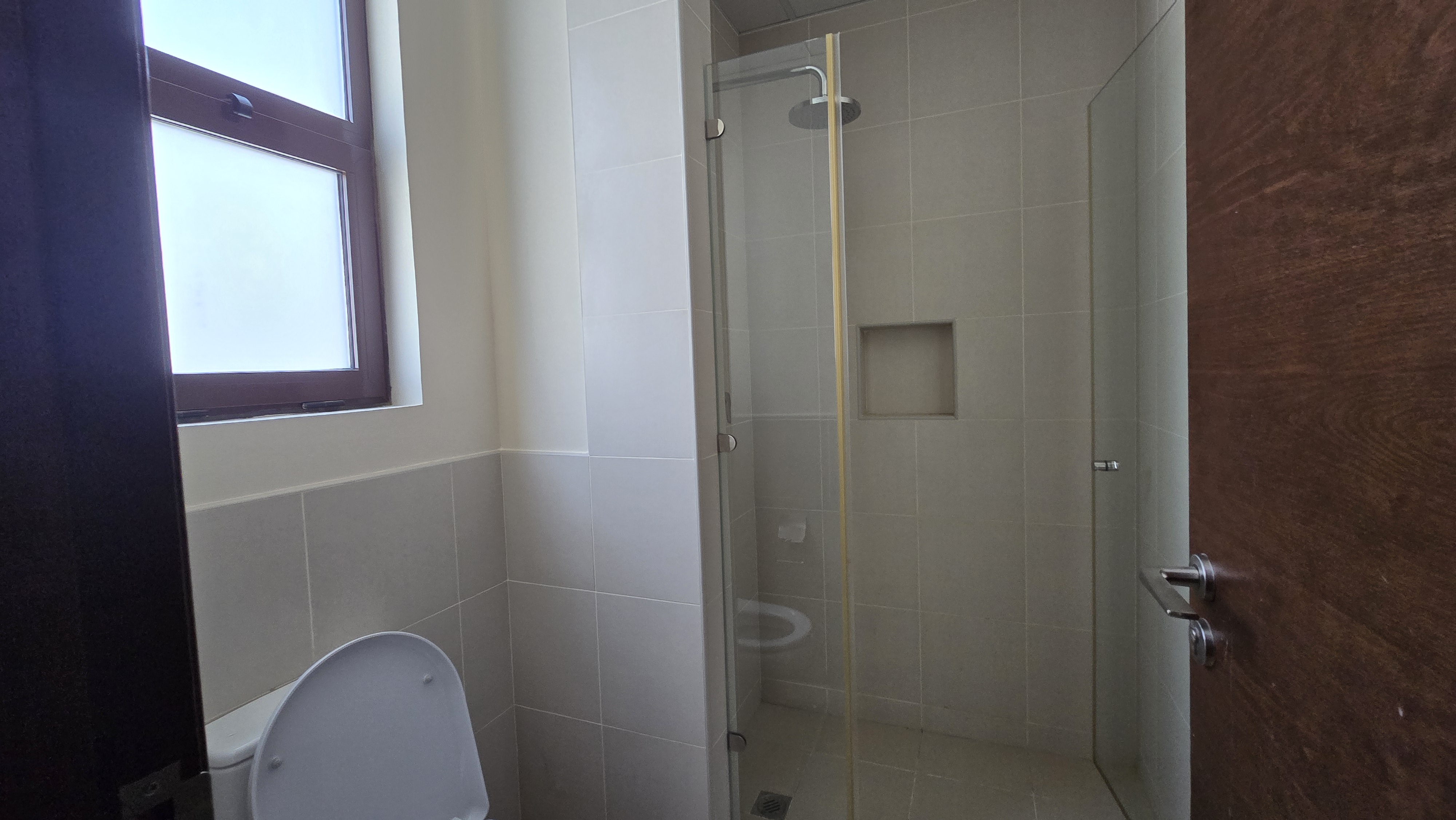 Landscaped | Close to Park and Pool | Fully upgraded I Vacant