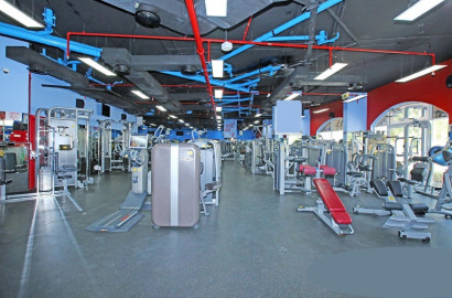Huge Gym/Fitness business II Fully Equipped II