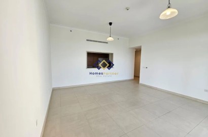 Vacant | Golf and Lake View | Ready To Move In